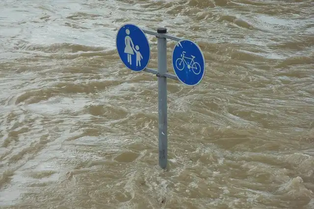 Texas Flooding vs. Redistricting: Democrats’ Fight